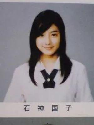 日本明星毕业照,毕业照里的青春回忆