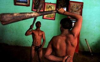 裂行摔角免费观看,尽在裂行摔角免费观看盛宴